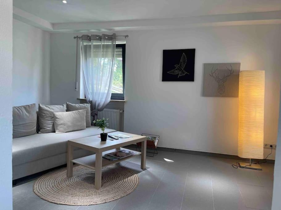 Appartement Wohnen Am Waldrand à Mettlach Extérieur photo